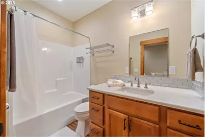 303 S Marine St, Rockaway Beach, OR 97136 - Photo 27