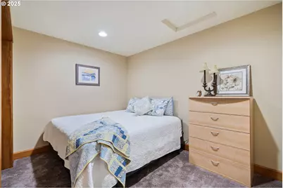 303 S Marine St, Rockaway Beach, OR 97136 - Photo 19