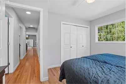 1913 SE Pine St, Hillsboro, OR 97123 - Photo 19