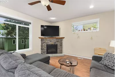 1326 51st St, Washougal, WA 98671 - Photo 9
