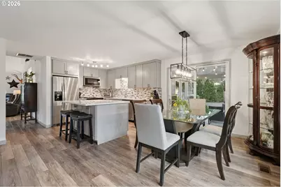 10250 SW Bryton Ct, Wilsonville, OR 97070 - Photo 11