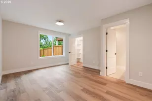 460 SE Haddock Ln, Hillsboro, OR 97123 - Photo 37