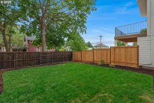 460 SE Haddock Ln, Hillsboro, OR 97123 - Photo 43