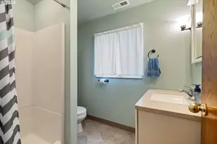 1233 Nehalem Ave, Rockaway Beach, OR 97136 - Photo 23