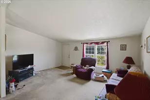 49629 Hwy 242, Broadbent, OR 97414 - Photo 15