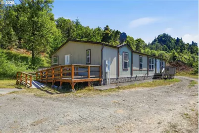 49629 Highway 242, Broadbent, OR 97414 - Photo 33