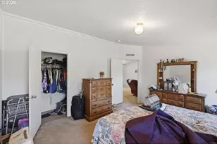49629 Hwy 242, Broadbent, OR 97414 - Photo 25