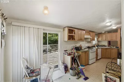 49629 Highway 242, Broadbent, OR 97414 - Photo 21