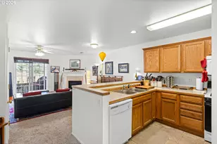 1926 NE Sams Loop, Bend, OR 97701 - Photo 17