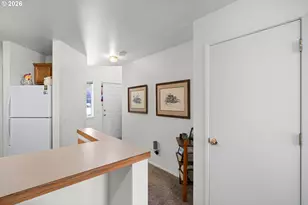 1926 NE Sams Loop, Bend, OR 97701 - Photo 15