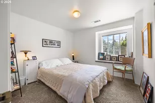 1926 NE Sams Loop, Bend, OR 97701 - Photo 21