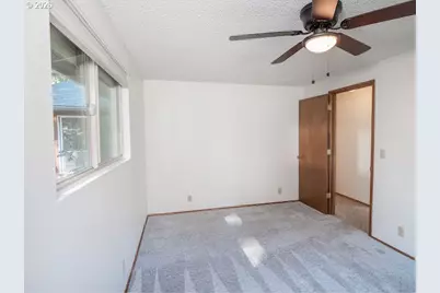 87974 8th St, Veneta, OR 97487 - Photo 33