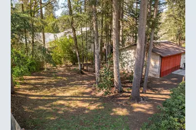 87974 8th St, Veneta, OR 97487 - Photo 9