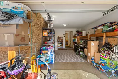 440 W Agee St, Roseburg, OR 97471 - Photo 37