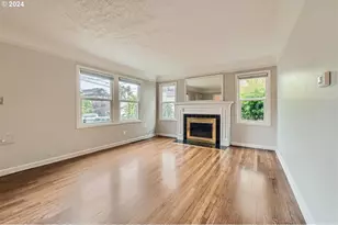 7058 N Greenwich Ave, Portland, OR 97217 - Photo 5