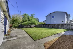 11820 SW Tiedeman Ave, Portland, OR 97223 - Photo 23