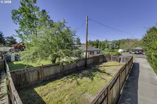11820 SW Tiedeman Ave, Portland, OR 97223 - Photo 29