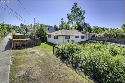 11820 SW Tiedeman Ave, Portland, OR 97223 - Photo 27
