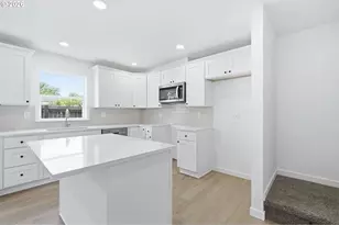 2701 SE 85th Ave, Portland, OR 97266 - Photo 15