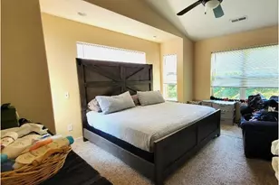 2127 NE Cadbury Ave, Hillsboro, OR 97006 - Photo 15