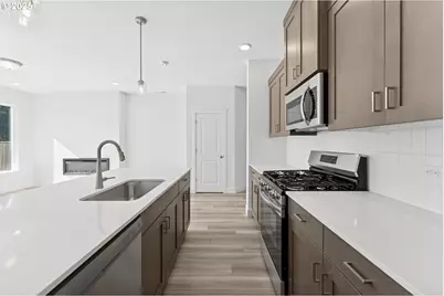 922 Rosebud Ct, Forest Grove, OR 97116 - Photo 13