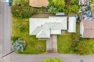 381 NE Wisconsin St, White Salmon, WA 98672 - Photo 39