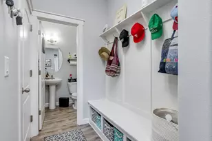 703 E Tanoak Ave, La Center, WA 98629 - Photo 19