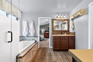 5693 SW Sequoia Dr, Tualatin, OR 97062 - Photo 27