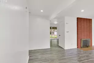 597 SE 13th Ave, Hillsboro, OR 97123 - Photo 5