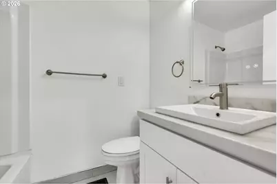 597 SE 13th Ave, Hillsboro, OR 97123 - Photo 23