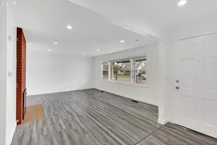 597 SE 13th Ave, Hillsboro, OR 97123 - Photo 7