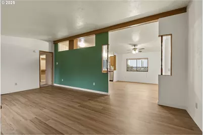 1672 Pritchett Pl, Cottage Grove, OR 97424 - Photo 5