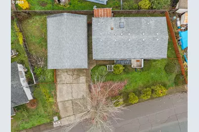 1672 Pritchett Pl, Cottage Grove, OR 97424 - Photo 3