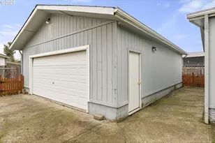 1672 Pritchett Pl, Cottage Grove, OR 97424 - Photo 23