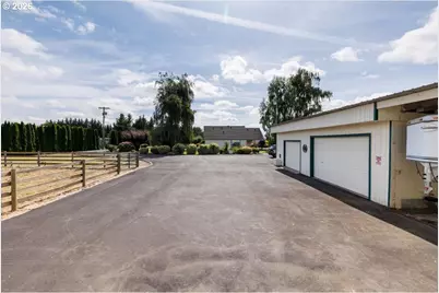 19801 Olmstead Rd NE, Aurora, OR 97002 - Photo 9