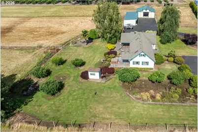 19801 Olmstead Rd NE, Aurora, OR 97002 - Photo 41