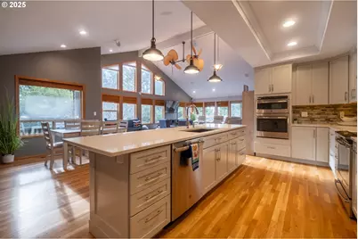 760 SW Range Dr, Waldport, OR 97394 - Photo 5