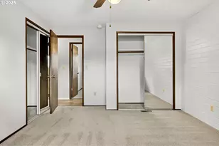 379 SE 34th Ct, Hillsboro, OR 97123 - Photo 25