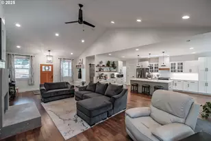 41222 Hwy 228, Sweet Home, OR 97386 - Photo 9