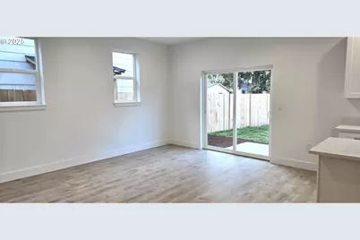 12451 SE Harold St #1, Portland, OR 97236 - Photo 9