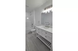 12451 SE Harold St, Portland, OR 97236 - Photo 21