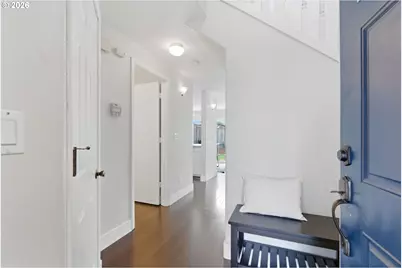 8945 N Calvert Ave, Portland, OR 97217 - Photo 3