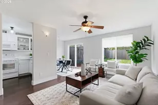 8945 N Calvert Ave, Portland, OR 97217 - Photo 5