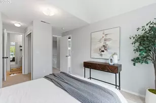 8945 N Calvert Ave, Portland, OR 97217 - Photo 17