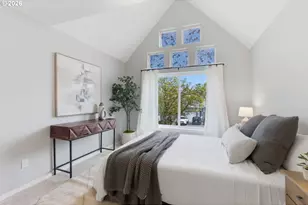8945 N Calvert Ave, Portland, OR 97217 - Photo 19
