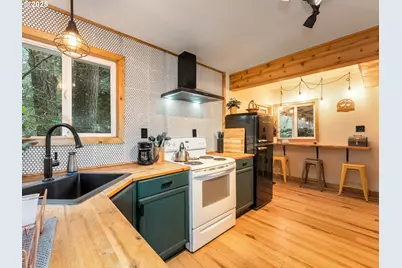 71597 E Minikahda Ave, Rhododendron, OR 97049 - Photo 9