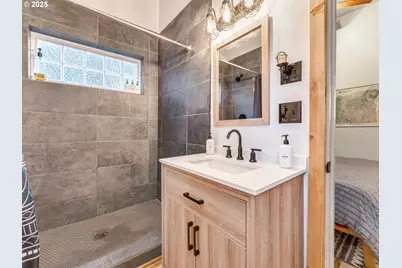 71597 E Minikahda Ave, Rhododendron, OR 97049 - Photo 13