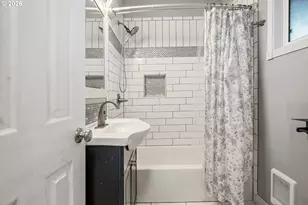 2901 SE 118th Ave, Portland, OR 97266 - Photo 9