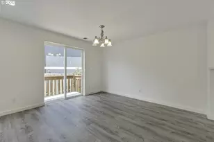585 SW 207th Ave, Beaverton, OR 97006 - Photo 13