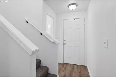 585 SW 207th Ave, Beaverton, OR 97006 - Photo 5